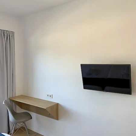 Alcina Hotel *