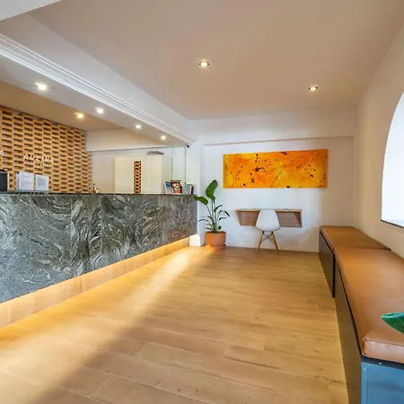 Hotel Alcina *
