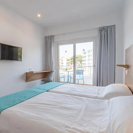 Alcina Hotel *