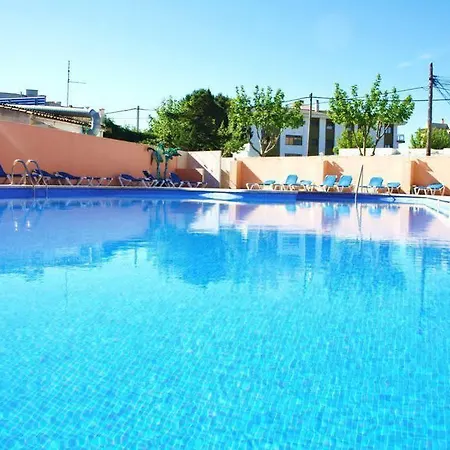 Alcina Hotel *
